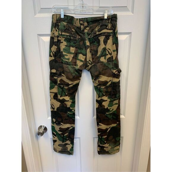 Vintage Camo Cargo pants - Picture 7 of 12